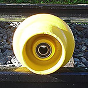 40 TT-RP25 Wheel Sets With Axles - One Sided Insulated - For TT Scale Model Trains (1:120)